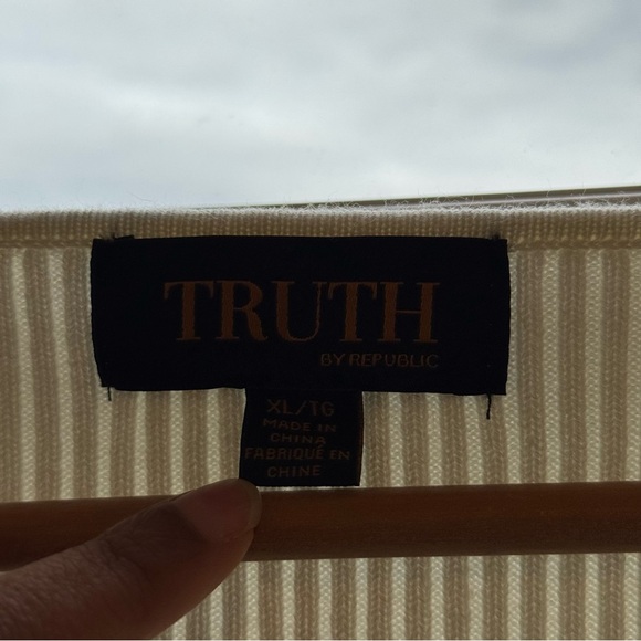 Truth the label square neck pearl sweater Size XL - Picture 6 of 12